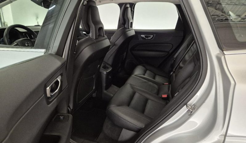 DRĪZUMĀ-Volvo Xc60 2.0 T8 Plug-In-Hybrid Inscription  4×4 Awd . full