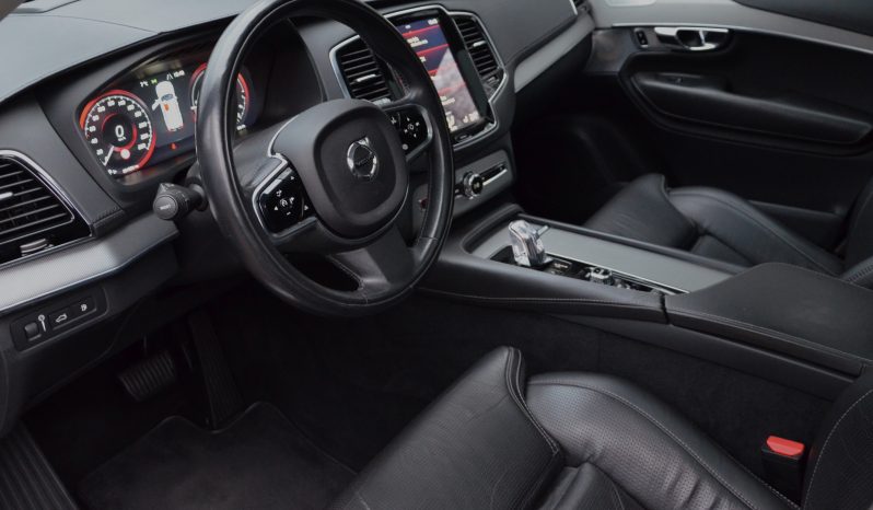 Tikko ievests. 2016 gada modelis. Volvo 2.0 T8 Plug-In-Hybrid Inscription Awd. Benzīns-Elektrība. 7 sēdvietas. full