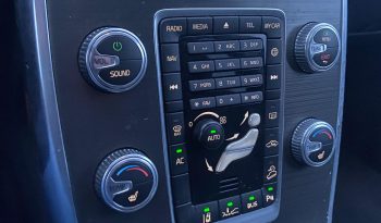 DRĪZUMA-Volvo Xc70 Summum XENIUM 2.4 D5 (158KW- 215 z/s)  4×4 AWD full