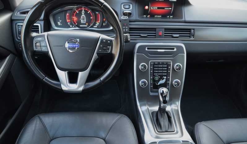 Tikko ievests-Volvo XC 70 Summum 2.4 Dīzelis 4×4 Awd . Ar automātisko ātrumkārbu. full