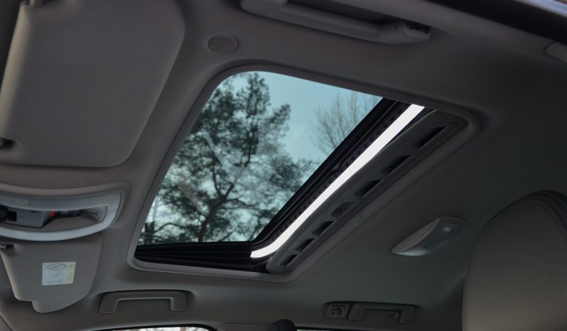 Tikko ievests-Volvo XC 70 Summum 2.4 Dīzelis 4×4 Awd . Ar automātisko ātrumkārbu. full