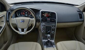 Tikko ievests. 2016 gada Modelis Volvo XC 60 Summum Xenium 2.4 Dīzelis Awd (4×4) Pilnpiedziņa ar automātisko ātrumkārbu. full