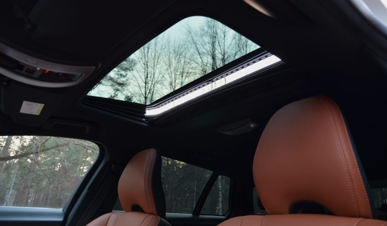 Tikko ievests 2016. Gada modelis. Volvo. V60 Plug-In Hybrid Summum. 2.4D6 (162kw -220z/s diesel + 50Kw-68z/s Electro= 288z/s) Awd pilnpiedziņa. full