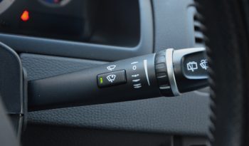 Tikko ievests 7- Vietas.  Volvo Xc90 R Design 2.4D5 (147Kw-200 Z/s) Dīzelis Awd (4×4) ar automātisko ātrumkārbu.  full