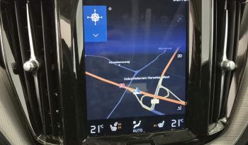 DRĪZUMĀ-Volvo Xc60 2.0 T8 Plug-In-Hybrid Inscription  4×4 Awd . full