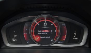 Tikko ievests 2016. Gada modelis. Volvo. V60 Plug-In Hybrid Summum. 2.4D6 (162kw -220z/s diesel + 50Kw-68z/s Electro= 288z/s) Awd pilnpiedziņa. full