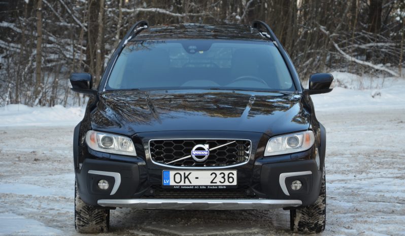 Tikko ievests-Volvo XC 70 Summum 2.4 Dīzelis 4×4 Awd . Ar automātisko ātrumkārbu. full