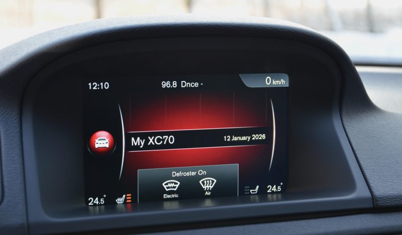 Tikko ievests-Volvo XC 70 Summum 2.4 Dīzelis 4×4 Awd . Ar automātisko ātrumkārbu. full