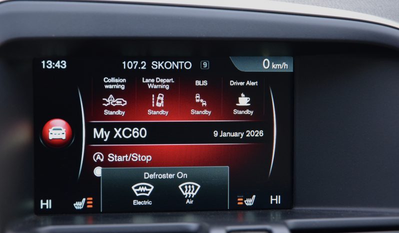 Tikko ievests. 2016 gada Modelis Volvo XC 60 Summum Xenium 2.4 Dīzelis Awd (4×4) Pilnpiedziņa ar automātisko ātrumkārbu. full