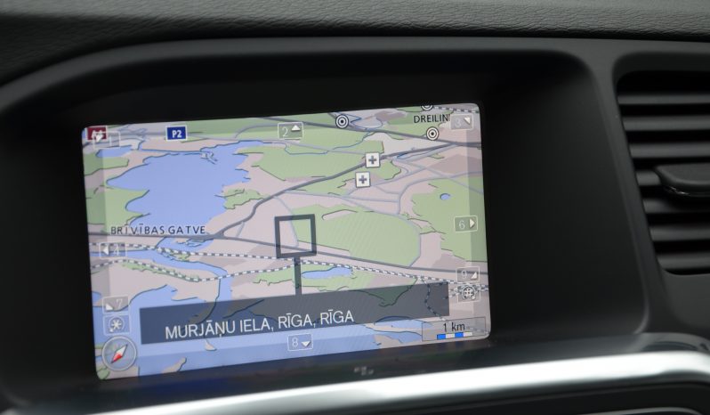 Tikko ievests. Volvo. V60 4×4 AWD  Summum. 2.4D5 (158kw -215z/s) Dīzelis ar automatisko ātrumkārbu.   full