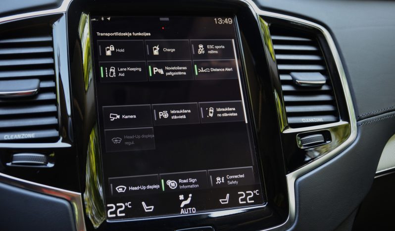 Tikko ievests. 2016 gada modelis. Volvo 2.0 T8 Plug-In-Hybrid Inscription Awd. Benzīns-Elektrība. 7 sēdvietas. full