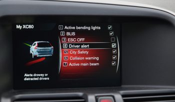 Tikko ievests. 2016 gada Modelis Volvo XC 60 Summum Xenium 2.4 Dīzelis Awd (4×4) Pilnpiedziņa ar automātisko ātrumkārbu. full