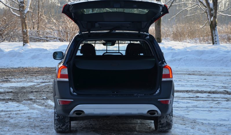 Tikko ievests-Volvo XC 70 Summum 2.4 Dīzelis 4×4 Awd . Ar automātisko ātrumkārbu. full