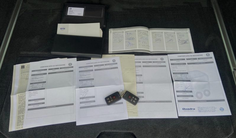 Tikko ievests-Volvo XC 70 Summum 2.4 Dīzelis 4×4 Awd . Ar automātisko ātrumkārbu. full