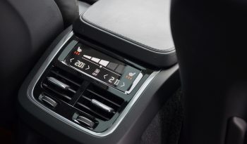 Tikko ievests. 2016 gada modelis. Volvo 2.0 T8 Plug-In-Hybrid Inscription Awd. Benzīns-Elektrība. 7 sēdvietas. full