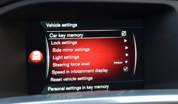 Tikko ievests 2016. Gada modelis. Volvo. V60 Plug-In Hybrid Summum. 2.4D6 (162kw -220z/s diesel + 50Kw-68z/s Electro= 288z/s) Awd pilnpiedziņa. full