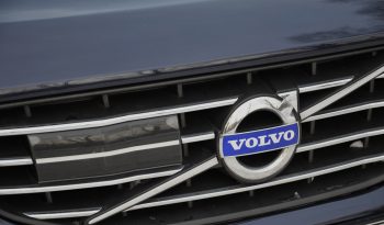 Tikko ievests. 2016 gada Modelis Volvo XC 60 Summum Xenium 2.4 Dīzelis Awd (4×4) Pilnpiedziņa ar automātisko ātrumkārbu. full