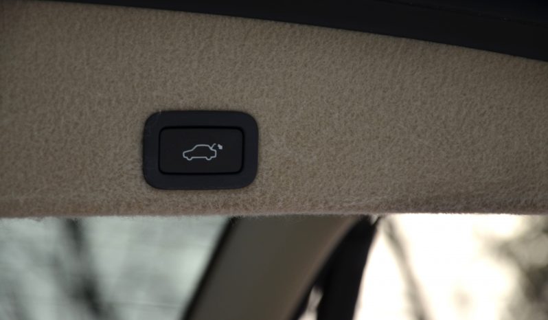 Tikko ievests. 2016 gada Modelis Volvo XC 60 Summum Xenium 2.4 Dīzelis Awd (4×4) Pilnpiedziņa ar automātisko ātrumkārbu. full