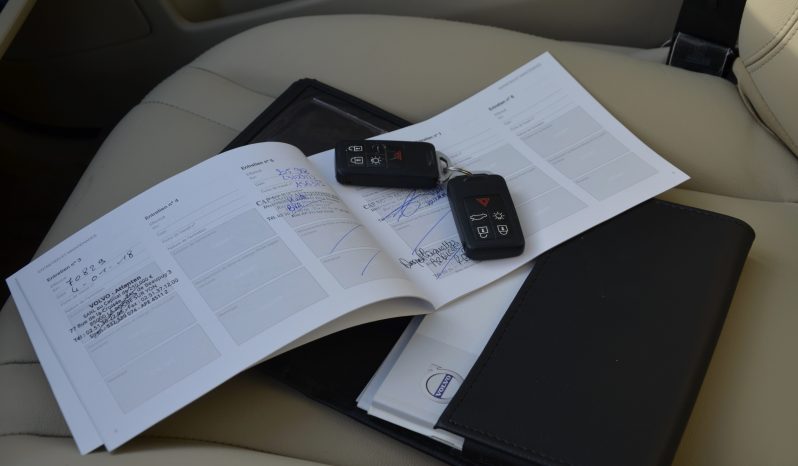 Tikko ievests. 2016 gada Modelis Volvo XC 60 Summum Xenium 2.4 Dīzelis Awd (4×4) Pilnpiedziņa ar automātisko ātrumkārbu. full