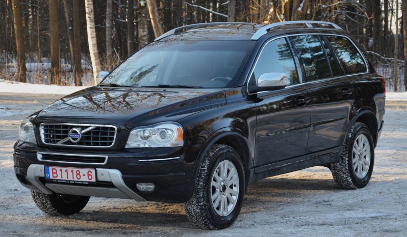 Tikko ievests. Volvo Xc90 Summum 2.4D5 (147Kw-200 Z/s) Dīzelis 7-Vietas Awd (4×4) ar automātisko ātrumkārbu. Krāsa-Ember Black Metallic . full