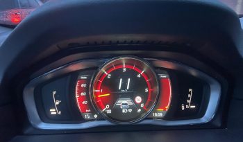 DRĪZUMA-Volvo Xc70 Summum XENIUM 2.4 D5 (158KW- 215 z/s)  4×4 AWD full