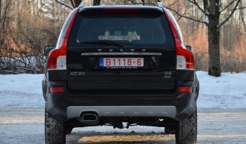 Tikko ievests. Volvo Xc90 Summum 2.4D5 (147Kw-200 Z/s) Dīzelis 7-Vietas Awd (4×4) ar automātisko ātrumkārbu. Krāsa-Ember Black Metallic . full