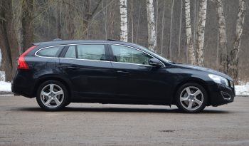 Tikko ievests. Volvo. V60 4×4 AWD  Summum. 2.4D5 (158kw -215z/s) Dīzelis ar automatisko ātrumkārbu.   full