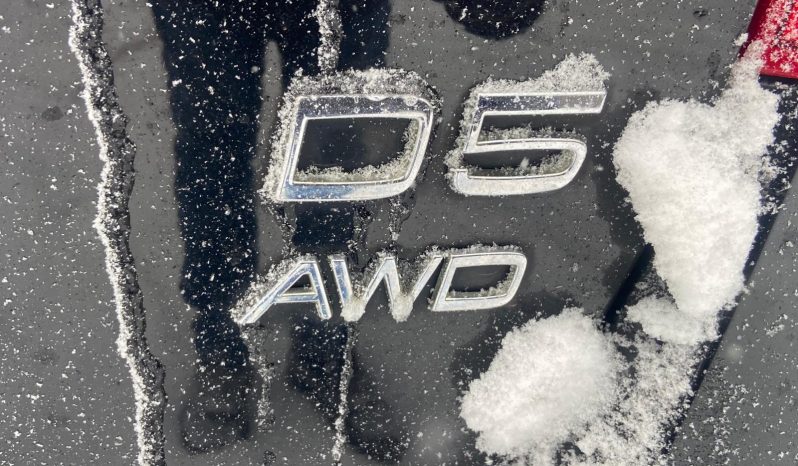 Drīzumā- Volvo. V60 4×4 AWD  Summum. 2.4D5 (158kw -215z/s) Dīzelis ar automatisko ātrumkārbu.   full