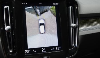 Tikko ievests. Volvo Xc40 R Design 4×4 Awd. 2.0 D4 (140 kw-190 z/s) Dīzelis. ar Automātisko ātrumkārbu. full