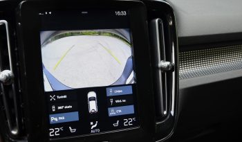 Tikko ievests. Volvo Xc40 R Design 4×4 Awd. 2.0 D4 (140 kw-190 z/s) Dīzelis. ar Automātisko ātrumkārbu. full
