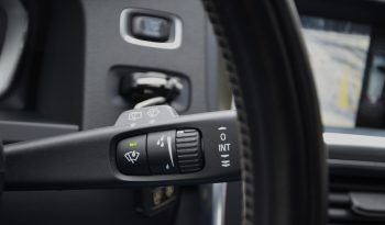 Tikko ievests. 2014. Gada modelis. Volvo. V60 Plug-In Hybrid Summum. 2.4D6 (158kw -215z/s diesel + 50Kw-68z/s Electro= 283z/s) Awd pilnpiedziņa. Krāsa Baltā pērle. full