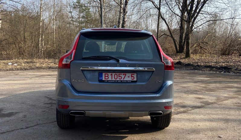 Tikko ievests. Volvo Xc60 2.0 D4 FWD Summum POLAR+ 140 KW (190 PS) full