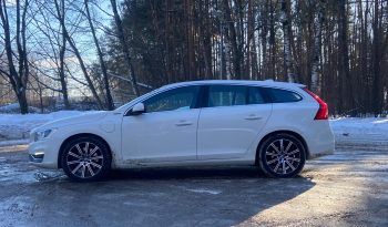 DRĪZUMĀ- Volvo. V60 Plug-In Hybrid Summum. 2.4D6 (158kw -215z/s diesel + 50Kw-68z/s Electro= 283z/s) Awd pilnpiedziņa. full