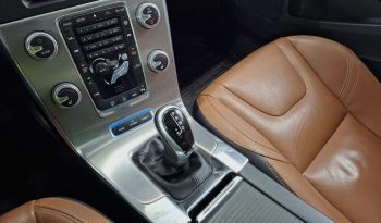 DRĪZUMĀ- Volvo. V60 Plug-In Hybrid Summum. 2.4D6 (158kw -215z/s diesel + 50Kw-68z/s Electro= 283z/s) Awd pilnpiedziņa. full