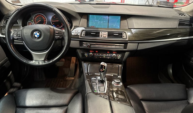 Drīzumā – BMW 5er 530d xDrive full