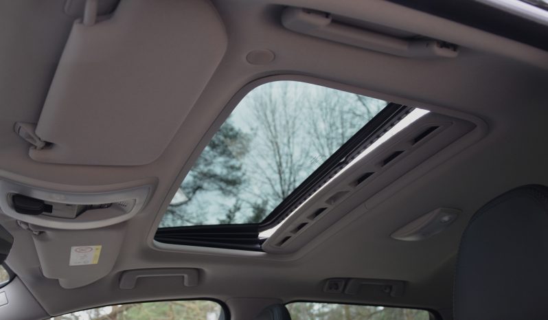 Tikko ievests-Volvo XC 70 Summum 2.4 Dīzelis 4×4 Awd . Ar automātisko ātrumkārbu. full