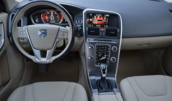 Tikko ievests. 2016 gada Modelis Volvo XC 60 Summum Xenium 2.4 Dīzelis Awd (4×4) Pilnpiedziņa ar automātisko ātrumkārbu. full