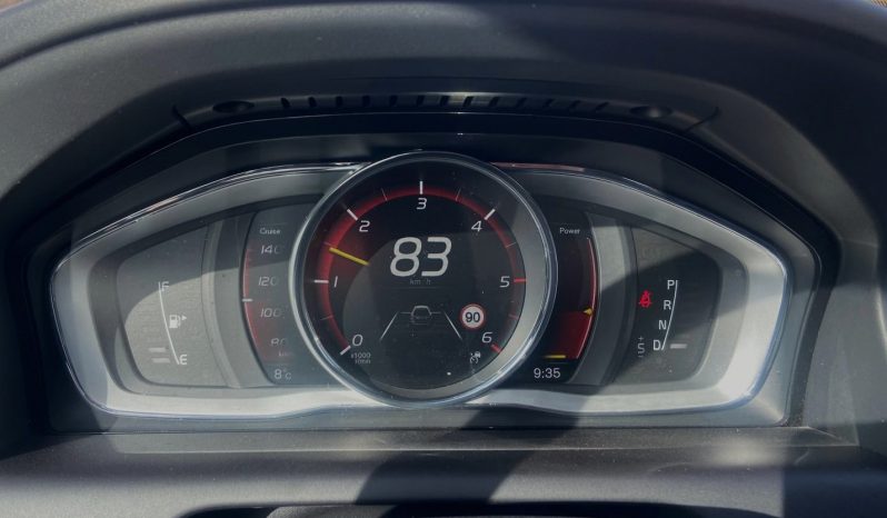 DRĪZUMĀ- Volvo XC 60 Summum  2.4D5 (158KW-215z/s)  Dīzelis Awd (4×4) Pilnpiedziņa ar automātisko ātrumkārbu. full