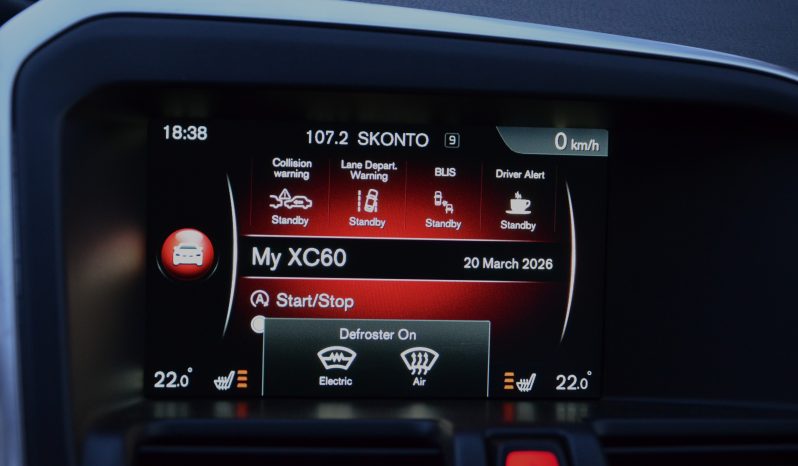 Tikko ievests. 2016 gada Modelis Volvo XC 60 Summum Xenium 2.4 Dīzelis Awd (4×4) Pilnpiedziņa ar automātisko ātrumkārbu. full