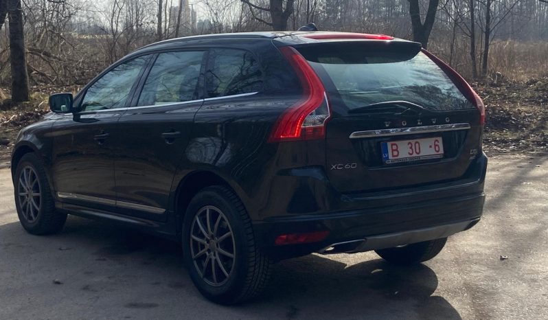 DRĪZUMĀ- Volvo XC 60 Summum  2.4D5 (158KW-215z/s)  Dīzelis Awd (4×4) Pilnpiedziņa ar automātisko ātrumkārbu. full