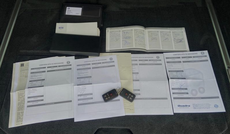 Tikko ievests-Volvo XC 70 Summum 2.4 Dīzelis 4×4 Awd . Ar automātisko ātrumkārbu. full