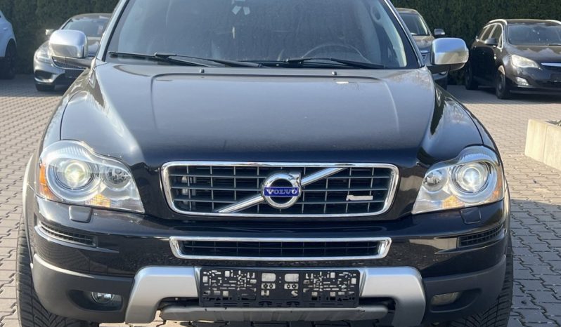 DRĪZUMĀ-. 7- Vietas.  Volvo Xc90 R Design 2.4D5 (147Kw-200 Z/s) Dīzelis Awd (4×4) ar automātisko ātrumkārbu. full