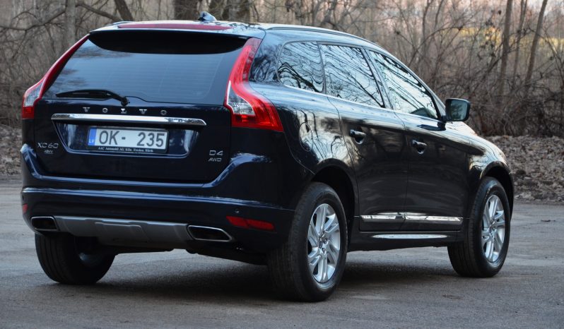 Tikko ievests. 2016 gada Modelis Volvo XC 60 Summum Xenium 2.4 Dīzelis Awd (4×4) Pilnpiedziņa ar automātisko ātrumkārbu. full