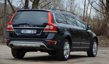 Tikko ievests-Volvo XC 70 Summum 2.4 Dīzelis 4×4 Awd . Ar automātisko ātrumkārbu. full