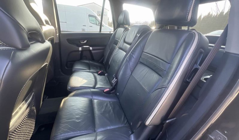 DRĪZUMĀ-. 7- Vietas.  Volvo Xc90 R Design 2.4D5 (147Kw-200 Z/s) Dīzelis Awd (4×4) ar automātisko ātrumkārbu. full