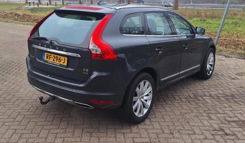 DRĪZUMĀ- Volvo XC 60 Summum  2.4D5 (158KW-215z/s)  Dīzelis Awd (4×4) Pilnpiedziņa ar automātisko ātrumkārbu. full