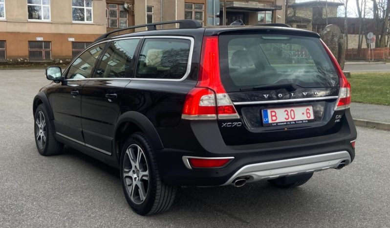 DRĪZUMĀ-Volvo XC 70 Summum 2.4D5(158kw-215z/s) Dīzelis Awd (4×4) Pilnpiedziņa ar automātisko ātrumkārbu. full