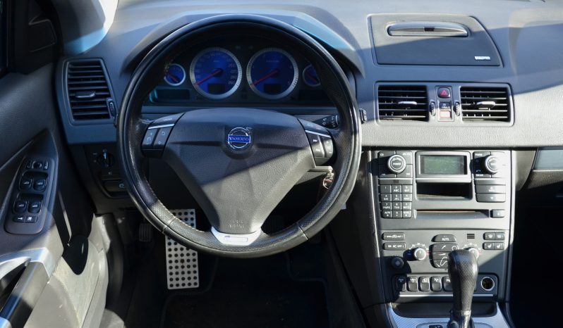 DRĪZUMĀ. 7- Vietas.  Volvo Xc90 R Design 2.4D5 (147Kw-200 Z/s) Dīzelis Awd (4×4) ar automātisko ātrumkārbu. full