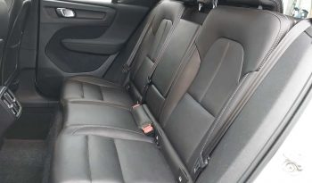 Drīzumā-Volvo XC40 “R Design”  4×4 AWD full