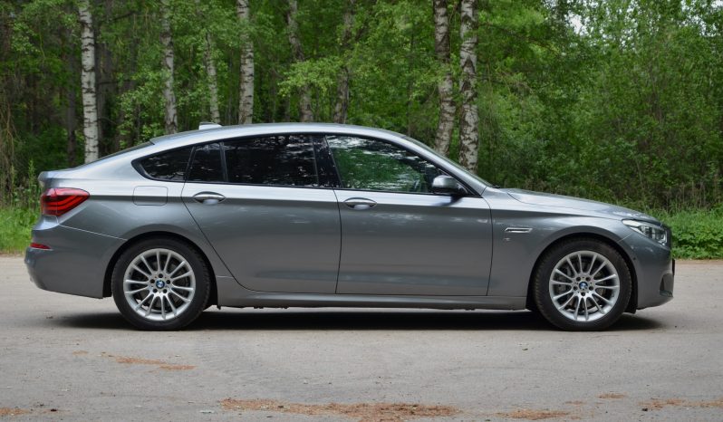 DRĪZUMĀ-BMW 5-SERIE GRAN TURISMO 530xd High Executive, M Sport, mei-16, 181.794 km full
